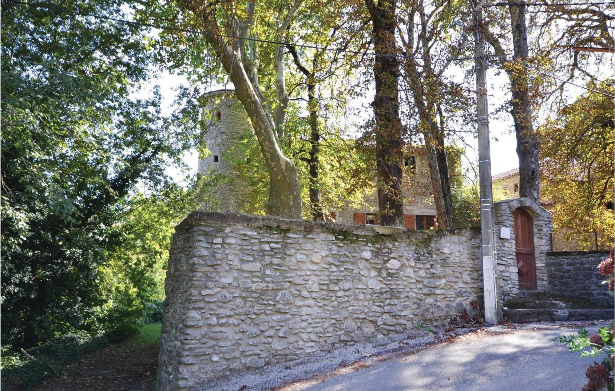 2 Bedroom Nice Apartment In Les Salles-Du-Gardon Soustelle ภายนอก รูปภาพ
