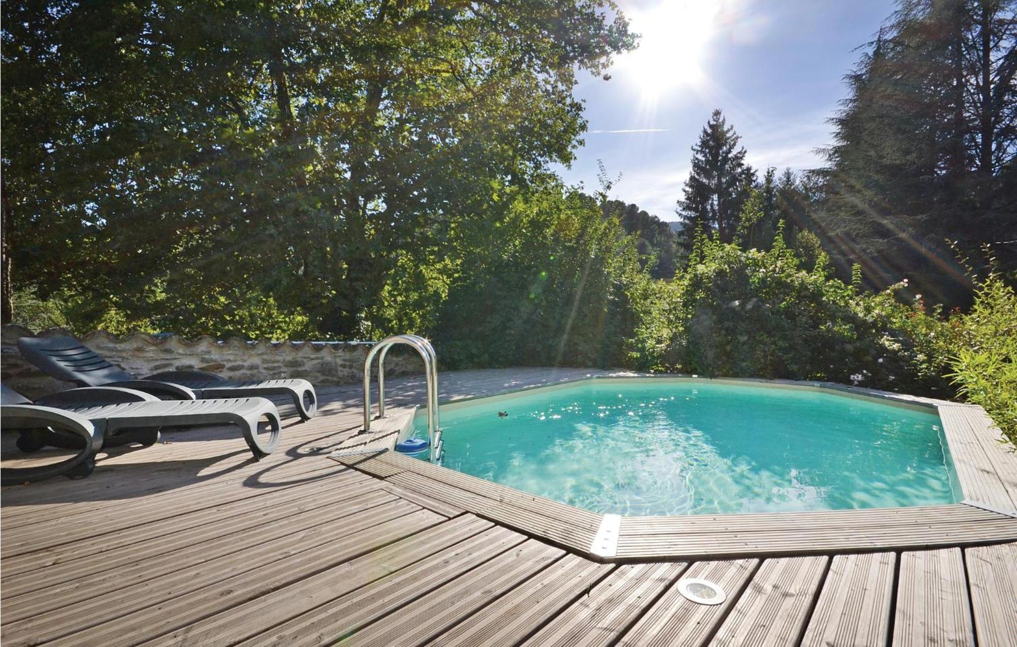 2 Bedroom Nice Apartment In Les Salles-Du-Gardon Soustelle ภายนอก รูปภาพ