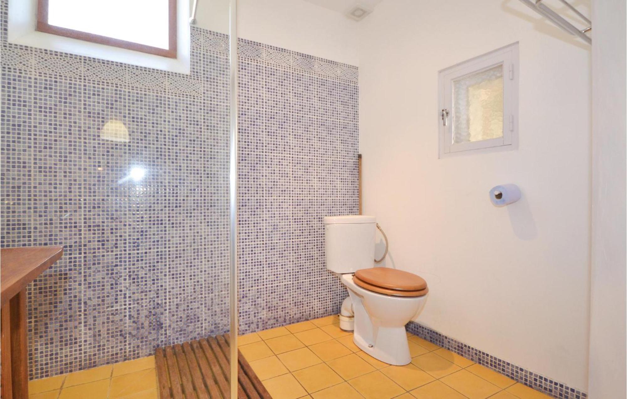 2 Bedroom Nice Apartment In Les Salles-Du-Gardon Soustelle ภายนอก รูปภาพ