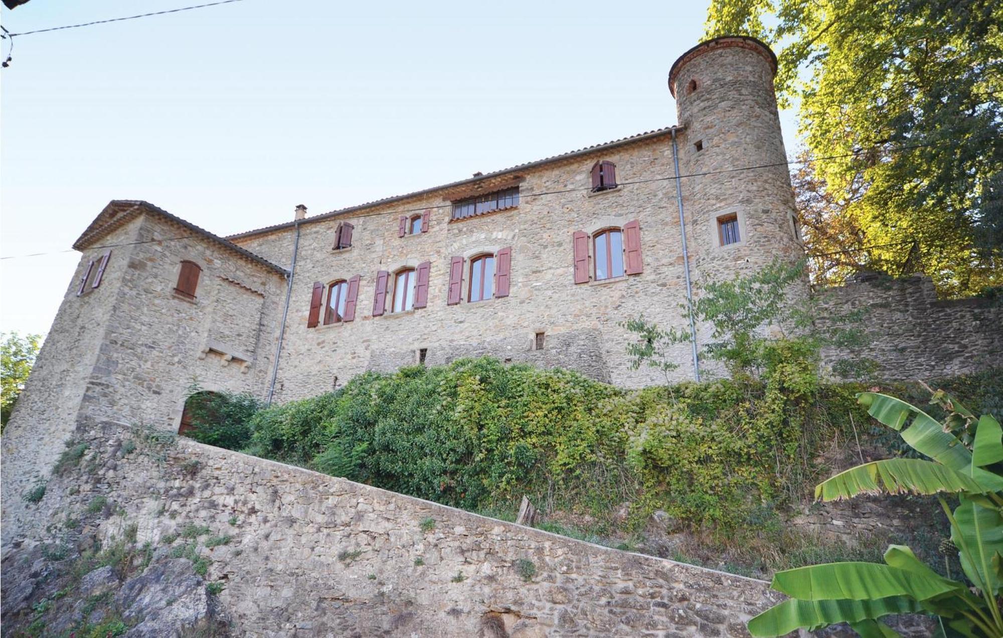 2 Bedroom Nice Apartment In Les Salles-Du-Gardon Soustelle ภายนอก รูปภาพ